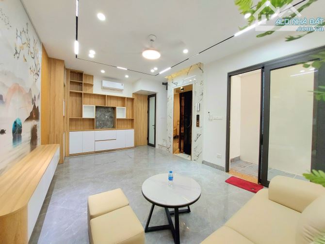 DƯƠNG VĂN BÉ 35M 6 TẦNG THANG MÁY BA GÁC FULL NỘI THẤT XỊN TRUNG TÂM HBT HIẾM - 1
