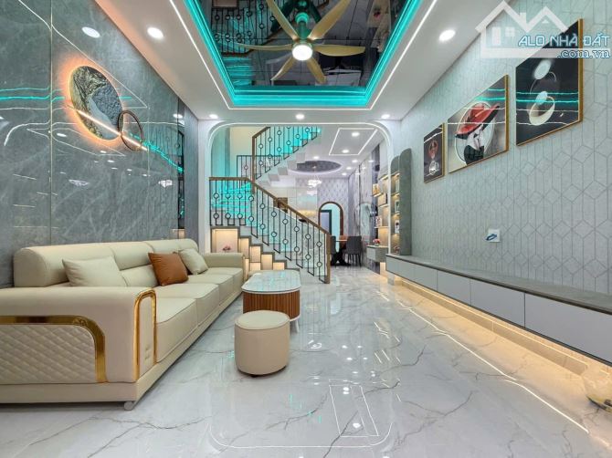 Giảm mạnh 500Triệu! Chính chủ cần bán nhà MTĐ Trần Minh Quyền, quận 10. Giá 4Tỷ190 còn TL - 1