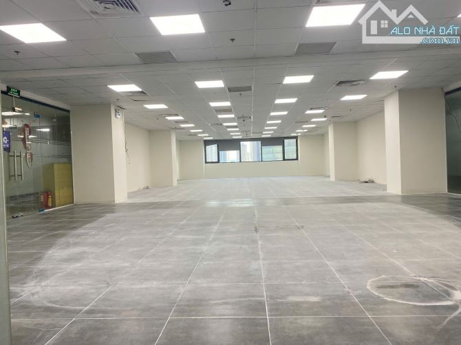 CHO THUÊ VĂN PHÒNG TÒA NHÀ VIWASEEN TOWER TỐ HỮU - 215M2 - CHỈ 275K/M2 CÓ VAT - 1