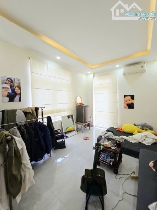 Bán nhà 3 tầng Nguyễn Duy Trinh, P Bình Trưng, TP HCM, DT  83m2, 3PN, SH, giá 6.6 tỷ. - 1