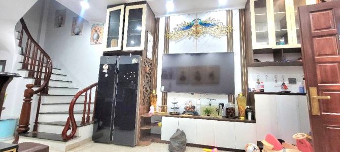 BÁN NHÀ PHỐ BỒ ĐỀ 35M2, 5 TẦNG Ở NGAY, Ô TÔ ĐỖ CỔNG, 8.5 TỶ - 1