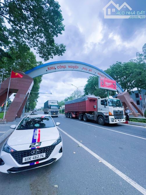 Cho thuê kho Logistic 5000m2 trong kcn Phú Mỹ Vũng Tàu giá rẻ - 1