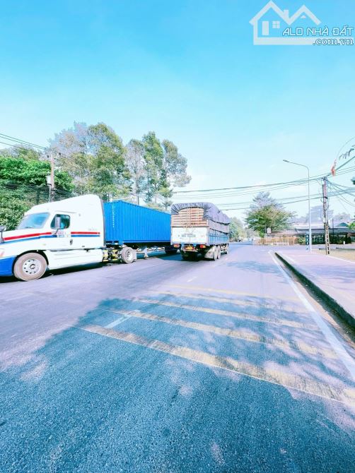 Cho thuê xưởng SX 3628m2 trong KCN Tam Phước Tp.Biên Hoà Đồng Nai - Giá 4.2 usd/m2 - 1