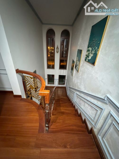 BÁN NHÀ MẶT TIỀN 4 TẦNG SIÊU VIP SÁT BIỂN ĐƯỜNG DŨNG SỸ THANH KHÊ, NGUYỄN TẤT THÀNH ĐÀ NẴN - 1