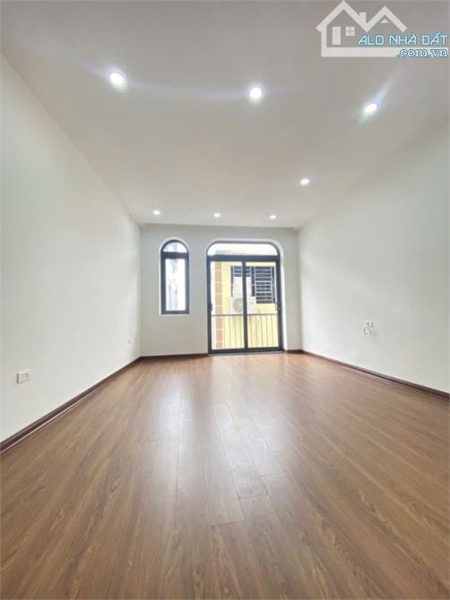 BÁN NHÀ THƯỢNG THANH THANH AM – 54M² – 5 TẦNG – 6,9 TỶ – GẦN Ô TÔ – Ở NGAY - 1