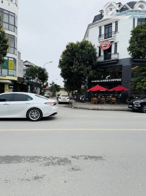 BÁN NHÀ NGÔ XUÂN QUẢNG THỊ TRẤN TRÂU QUỲ-NGÕ THÔNG-Ô TÔ-LÔ GÓC-7,4 TỶ - 1