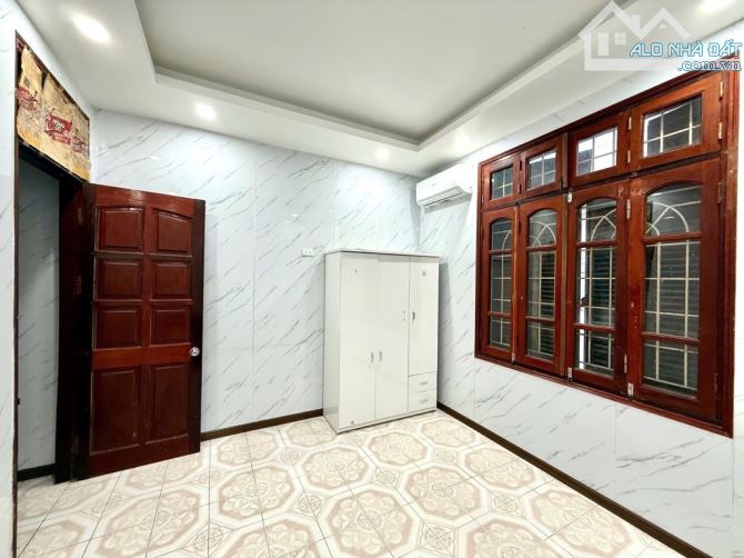 CHÍNH CHỦ BÁN NHÀ ĐỘI CẤN – CÁCH PHỐ 20M, VỊ TRÍ TRUNG TÂM BA ĐÌNH  DIỆN TÍCH: 55M², 3 TẦN - 1