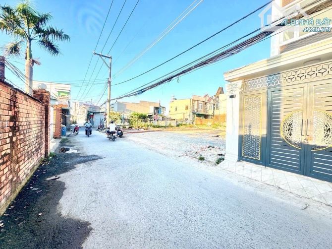 BÁN CĂN NHÀ 1 TRỆT 1 LẦU PHƯỜNG BIÊN HOÀ ( bửu Hoà củ). DT: 4,1x19,6=81M2. GIÁ: 3TY7 - 1