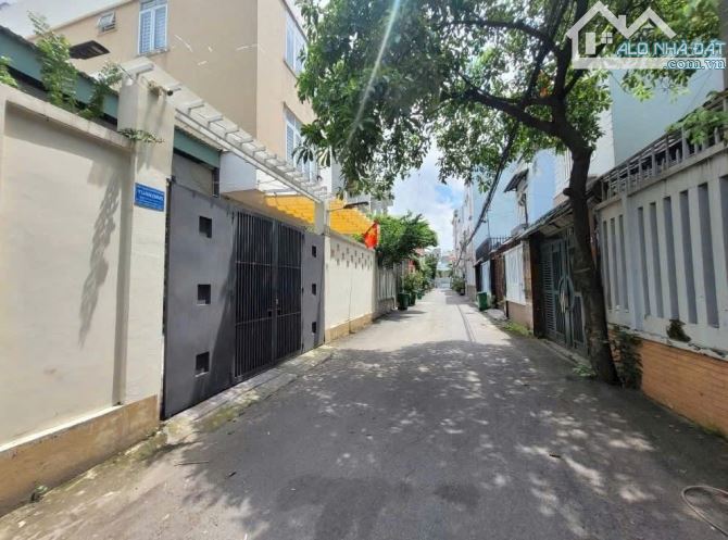 Đất ngay ngã tư ga, Thạnh Lộc 26, sát tl16, DT: 5x17, nở 6m. Giá: 4 tỷ 580 trieu - 1