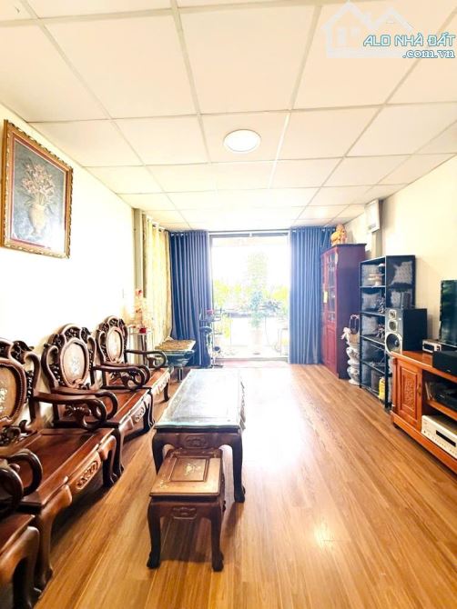 Bán Nhà Nguyễn Văn Công, Gần Sân Bay, Cách 1 Căn Là Mặt Tiền, Ôtô Đỗ Cửa, 55m2 - 1
