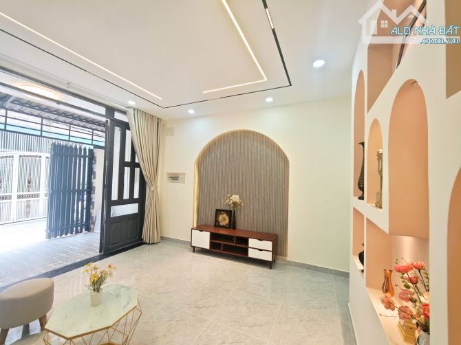 BÁN NHÀ ĐẸP HẺM THỐNG NHẤT, P.11, GÒ VẤP – TẶNG FULL NỘI THẤT, GIÁ CHỈ 6,7 TỶ - 1