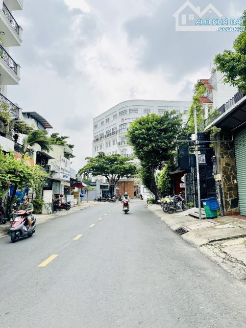 GIÁ 118TR/M2 .ĐÓN ĐẦU HỆ SỐ XÂY DỰNG 5.0 CƠ HỘI VÀNG TẠI THẢO ĐIỀN ( DT: 9,7X23 )Gía:26TỶ - 1