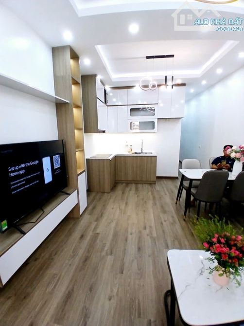 Tập thể tầng 2 Nhà hát chèo Mai Dịch - 70m2 - 2N2VS - Gần phố - Tiện ích bạt ngàn - 4