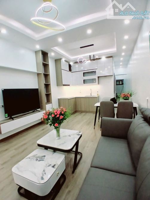 Tập thể tầng 2 Nhà hát chèo Mai Dịch - 70m2 - 2N2VS - Gần phố - Tiện ích bạt ngàn - 1