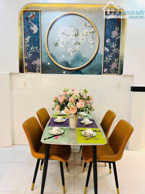 Bán nhà Nguyễn Văn Khối, Gò Vấp, Giá: 4 tỷ 590 triệu / 70m2, sổ hồng riêng - 1