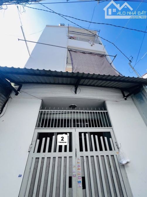 NHÀ ĐẸP SÁT CHỢ GÒ VẤP , 36M2 , 3 TẦNG BTCT , HẺM THÔNG , NHĨNH 4 TỶ , BỚT LỘC . - 1