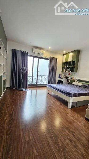 BÁN NHÀ MỚI THẠCH BÀN – Ô tô đỗ cửa – chỉ 50m ra mặt phố 42m, 6 Tầng,MT 5m, 8.6 tỷ - 1