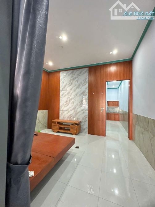 Bán nhà sổ riêng gần chợ Quang Thắng, đường 5m thông, chỉ 1 tỷ 750 - 1