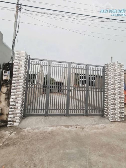 Ting Ting ! Cần bán gấp căn nhà gần Bến xe An Sương , Bà Điểm 80m2 SHR giá 990tr - 1