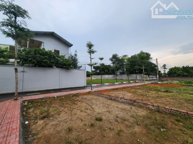 Tiêu đề: Bán đất Hoà Lạc 100m2 – mặt tiền 5m, Phú Cát, trung tâm khu CNC, gần ga Metro 5 - 1