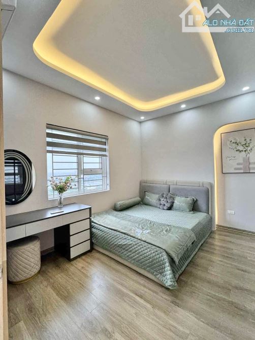 KIẾN HƯNG HÀ ĐÔNG - DT50M/4T - PHÂN LÔ - Ô TÔ TRÁNH - Ô CHỜ THANG MÁY - KINH DOANH - 1