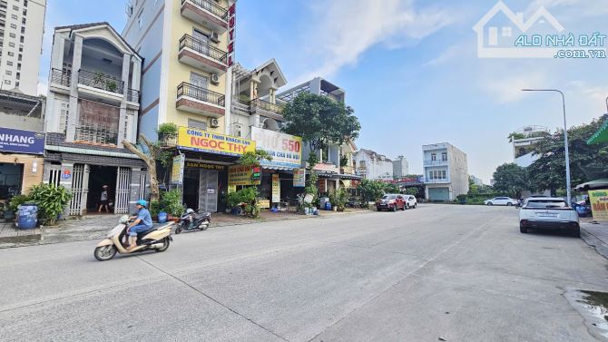 Bán đất MT đường N2 KDC Sóng Thần p.Dĩ An Tp.Dĩ An chỉ 5ty900 TL M7737 - 1