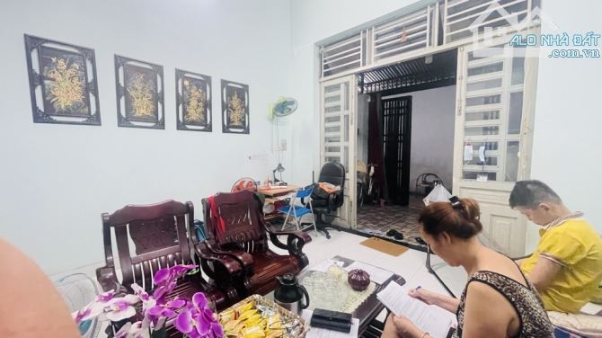 NGUYỄN VĂN QUÁ Q.12 - 70M2 - 2 TẦNG - 3PN CHỈ 3,9TỶ TL - 1