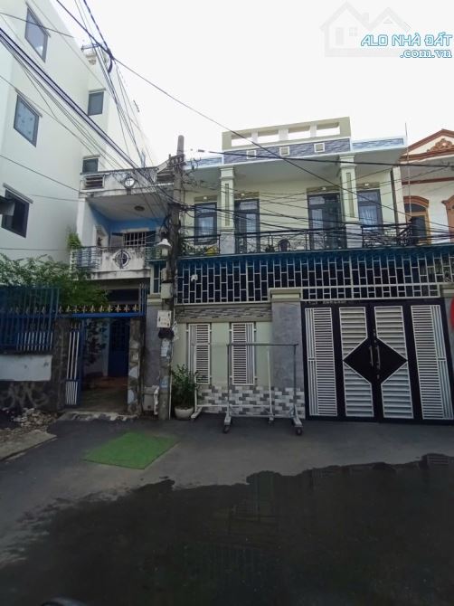 Nhà 2 tầng 139m2 công nhận đủ, đường 5m, cách Nguyễn Thị Định 1 căn - giá 8,6 tỷ TL - 1