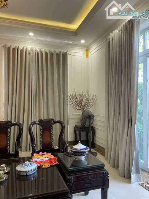 Biệt thự đẳng cấp Nguyễn Văn Trỗi, Phú Nhuận- DT 16x27m CN 400m2 đất Hầm 5 tầng 120 tỷ - 1