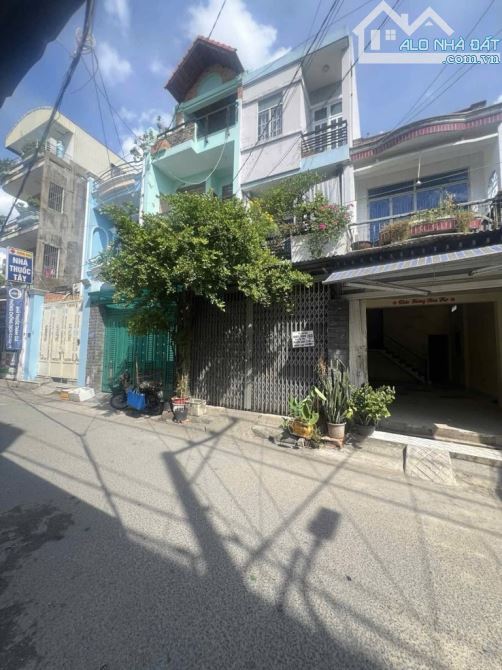 Nhà mặt tiền rộng TRỊNH ĐÌNH TRỌNG gần chợ Phú Bình 70M2 - CHỈ 7,6TỶ - 1