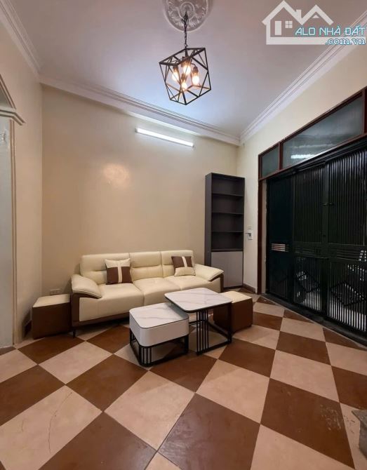 Bán Nhà Tam Trinh, 3PN, 3wc, 4 tầng, giá 4,5 tỷ - 1