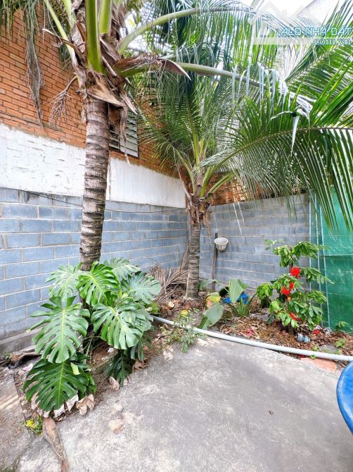 Bán nhà gần 200m2 mặt tiền kinh doanh gần Đền Thánh Martin P.Hố Nai mới ( Tân Hoà cũ ) - 1
