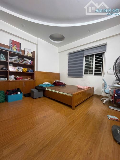 🏡 Bán căn hộ 18T1 Lê Văn Lương – 3 ngủ rộng, 112m², 9.45 tỷ ✨ - 1
