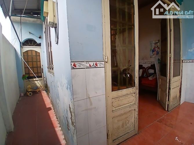 CHỈ NHỈNH 3️⃣ TỶ – NHÀ CẤP 4 GÓC 2 MẶT TIỀN – LONG TRƯỜNG – 54M² NGANG 4.5M 🏡✨ - 1