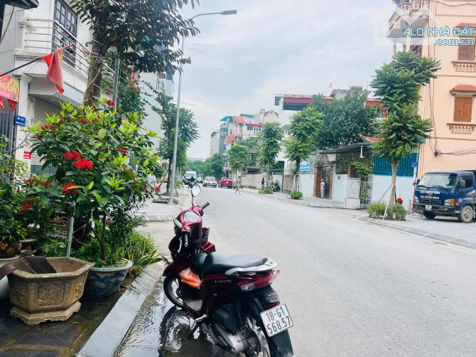 Bán đất Phúc Lợi 52m2 ngõ nông ô tô đỗ cửa cách phố vài chục mét 6.5 tỷ - 1