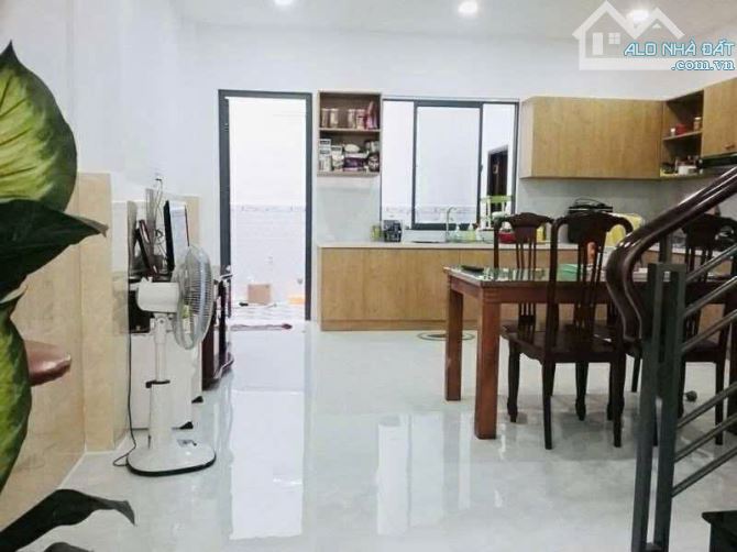 NHÀ ĐẸP GÒ VẤP – 90M² – 4 TẦNG – 5 PHÒNG NGỦ – NỘI THẤT CAO CẤP – NHỈNH 7 TỶ - 1