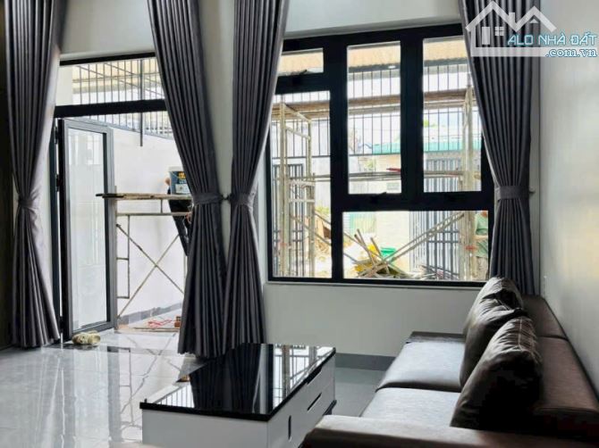 BÁN NHÀ MỚI HẺM XE Ô TÔ 451 Y MOAN, PHƯỜNG BUÔN MA THUỘT (5x25) 3 PHÒNG NGỦ, SÂN Ô TÔ - 1