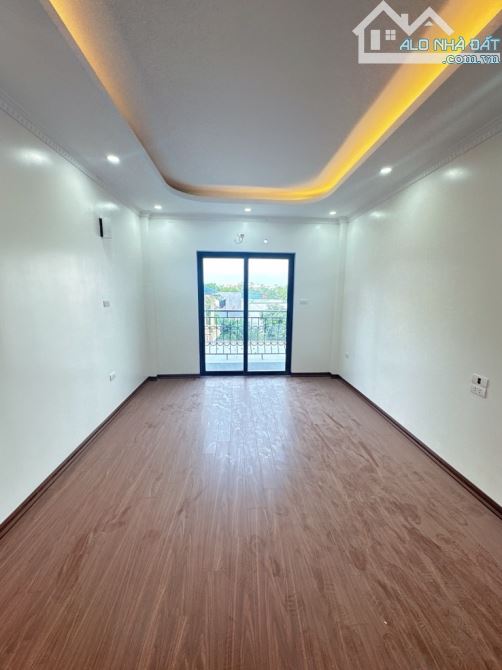 Bán nhà riêng 50m2 ngõ thoáng Thanh Am- 2 thoáng, kết cấu chắc chắn,dân trí- 6.x tỷ - 1