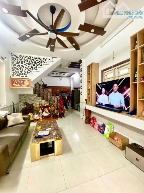 Nhà 4 TẦNG, đường Hiệp Thành 13, P. Hiệp Thành, Q12, dt 50m2 (5mx10m). Đường 4m,💰5,45Tỷ - 1