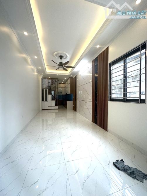 5 TẦNG MỚI CỨNG - LÔ GÓC CỰC THOÁNG SÁNG TẠI NAM DƯ LĨNH NAM - 1