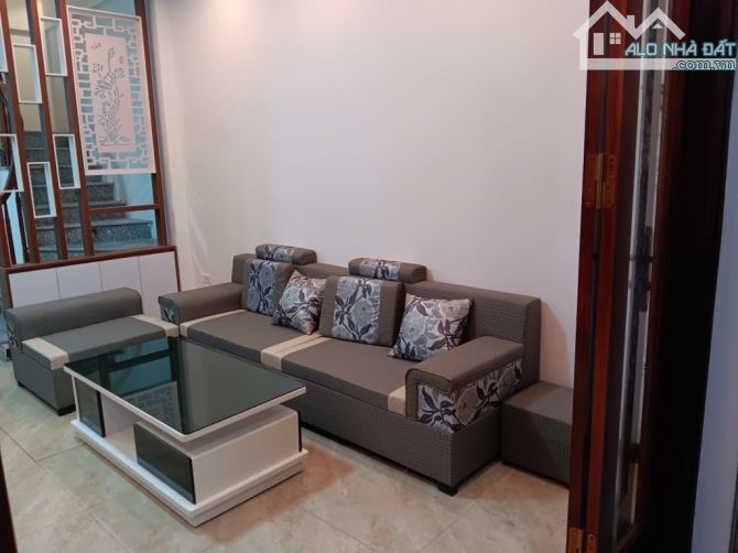 BÁN NHÀ PHÚC LỢI, LONG BIÊN - DT 32M , 5 TẦNG , Ô TÔ ĐỖ CỔNG - CHỈ 5,35 TY - 1