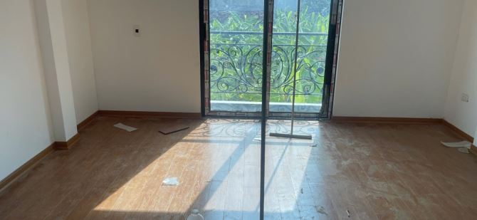 Bán gấp nhà quận Bắc Từ Liêm 35m, 5T, nhà đẹp ở ngay, giá nhỉnh 5 tỷ. - 1