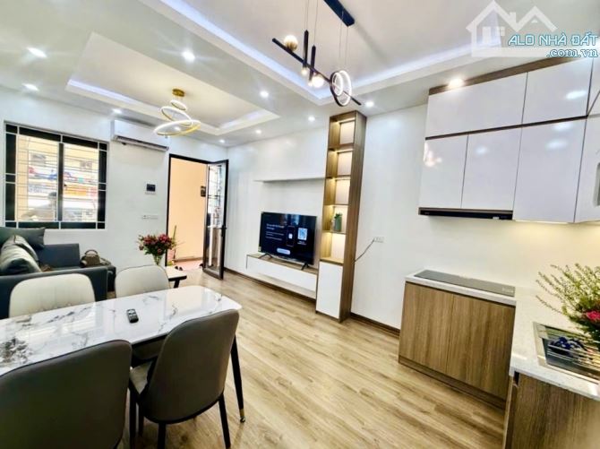 💥💥💥 TRUNG TÂM CẦU GIẤY – HIẾM CÓ KHÓ TÌM – NHÀ ĐẸP NHƯ CHUNG CƯ CAO CẤP – DÂN TRÍ ĐỈNH, - 1