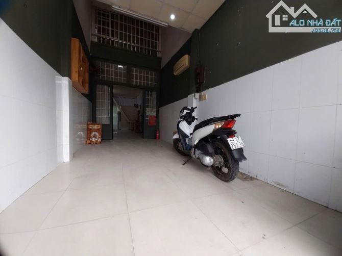 BÁN NHÀ MẶT TIỀN ĐƯỜNG NGUYỄN XÍ - BÌNH THẠNH - 2 TẦNG - 50M2 - NHỈNH 7 TỶ - 1