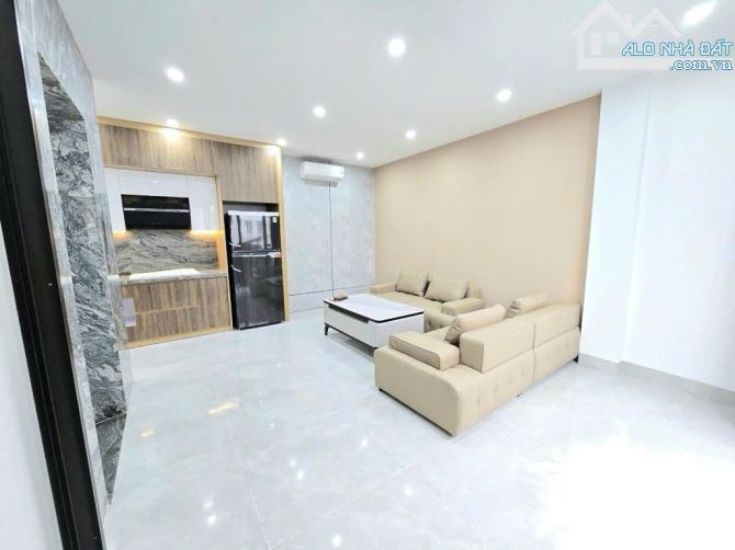 BÁN NHÀ HỒNG TIẾN BỒ ĐỀ, THANG MÁY LONG LANH, TẶNG NỘI THẤT CHẤT, 25M RA PHỐ, GIÁ MỀM NHƯ - 1