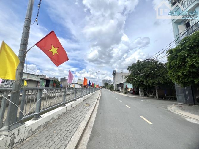 CHỦ NGỘP GIẢM 1TỶ ,MTKD THẠNH LỘC Q12 -151M2 2 TẦNG SHR CHÍNH CHỦ- ĐƯỜNG  10M NHỈNH 12 TỶ - 1