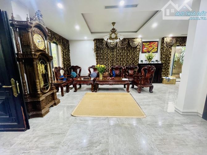 BIỆT THỰ VIP KĐT TÂY NAM LINH ĐÀM – 216m² – MẶT TIỀN 10m – 4 TẦNG – 71 TỶ - 1