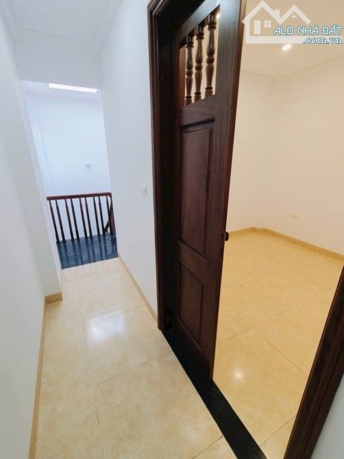 7 tầng thang máy xây mới mặt ngõ vip Trần Quốc Hoàn, oto tránh,đa kdoanh,45m2.Giá 24.5 tỷ - 14