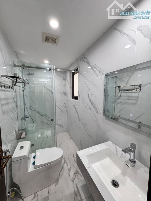 6 tầng thang máy mới mặt ngõ Trần Duy Hưng, kdoanh tốt, gần Phố, oto, 50m2. Giá 22.5 tỷ - 14
