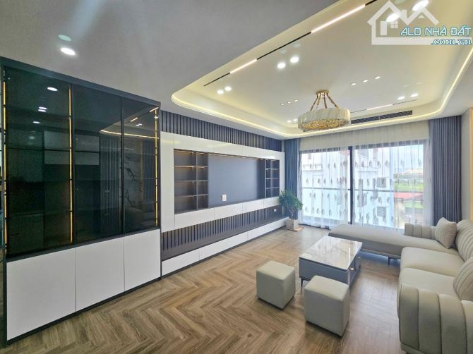 🚀 THẠCH BÀN 52M², 7 TẦNG, Ô TÔ VÀO NHÀ, 5 NGỦ, FULL NỘI THẤT – 13,5 TỶ - 14